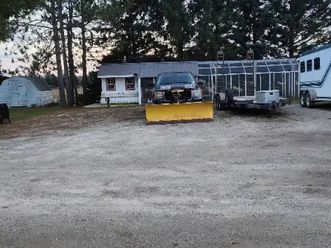 2010-gmc-sierra-2500hd-with-7-5ft-fisher-plow