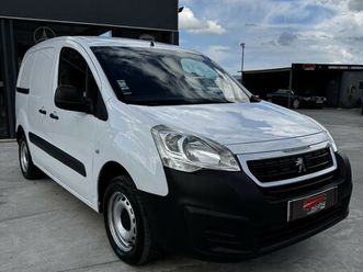 peugeot partner 1.6 outubro/17