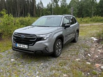 subaru-forester-touring-e-boxer-extra-utrustning-lagskatt