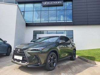 lexus nx nx 450h+ phev awd prestige, zelená khaki, orechovo hnedá koža 600km
