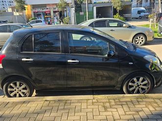 shitet toyota yaris 2010 1.2 benzine automat