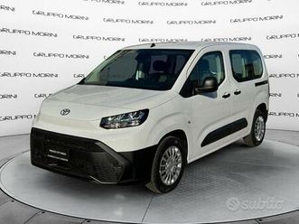 toyota proace city verso 1.5d 100 cv s&s shor...