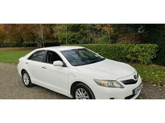 toyota camry 2010
