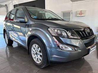 mahindra xuv500 xuv500 2.2 16v fwd w6 del 2017 usata a barberino val d'elsa
