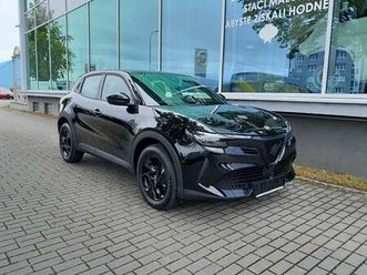 alfa romeo junior 1,2 t 145 ps automat