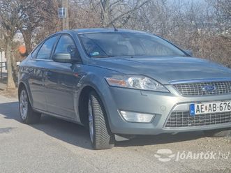 2.5t titanium, 5 ajtó, 6 fokozatú manuális / kézi váltó