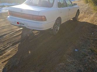 продажа toyota vista, 1993 год в арсеньеве