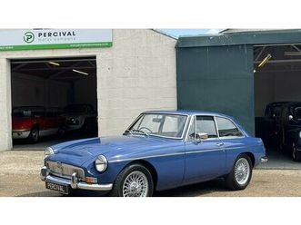 1969 mgc gt, mineral blue, beautiful condition a vendre