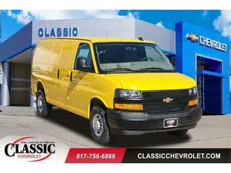 new 2025 chevrolet express 2500 work van