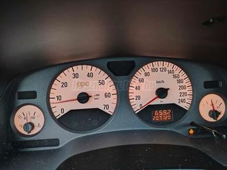 elado-hasznalt-opel-zafira-a-2-0-16v-opc-2002-fekete-szinu