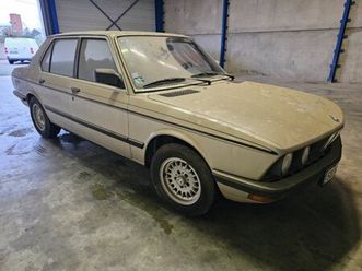 bmw série 5 (e28) 525e boite automatique