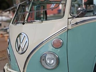 volkswagen combi restauration complète t1 samba 23 fenêtres
