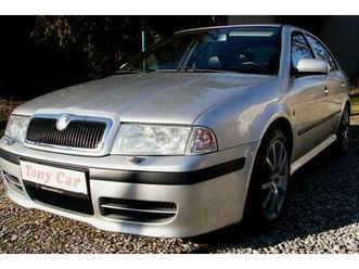 škoda octavia rs 1.8t 20v 180ps xenony-zadán