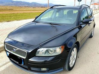 volvo v50 2.0 nafte. okazion