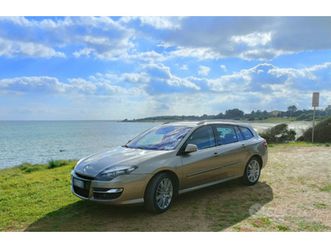 vasca con zampe di leone