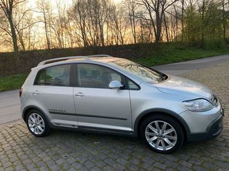 volkswagen-golf-plus-2-0-tdi-cross-navi-leder-xenon-sitzh-parks