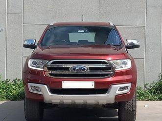 2016-ford-endeavour-titanium-3-2-4x4-at