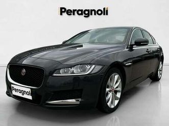 jaguar xf 2.0 d 180 cv aut. prestige del 2017 usata a monteriggioni