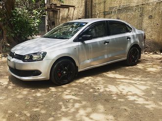 VOLKSWAGEN VENTO