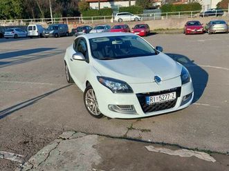 megane coupe gt line /bose edition