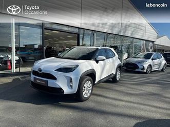 toyota-yaris-cross-116h-dynamic-business-my21