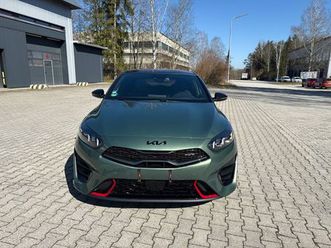 kia-pro-cee'd-proceed-1-6-t-gdi-dct-gt-gt