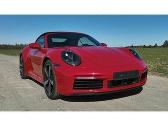 porsche-992-carrera-cabriolet