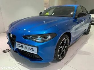 alfa romeo giulia 2.0 turbo veloce q4