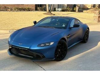 2020-aston-martin-vantage-amr-12020-miles-onyx-black-w-blue-wrap-4-0l-twin-turb
