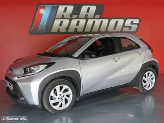 toyota aygo x 1.0 play