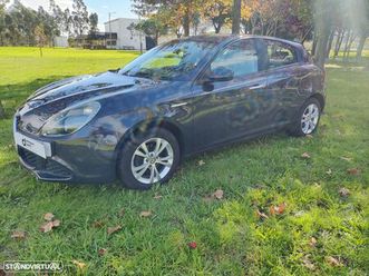 alfa romeo giulietta 1.6 jtdm distinctive 57x
