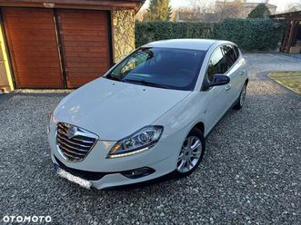 lancia-delta-1-4-t-jet-silver