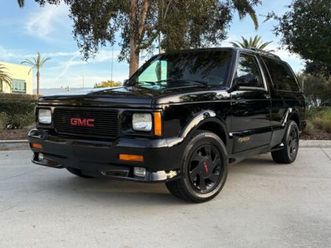 1993-gmc-typhoon