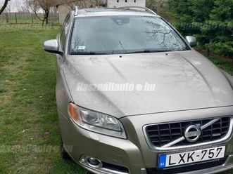 VOLVO V70 T5 volvo-v70-2-0-t5-r-design-powershift