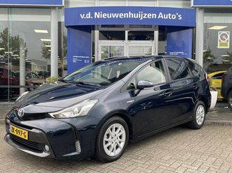 toyota-prius-1-8-comfort-parkeersensoren-navigatie-cruise-control-bluetooth-tr