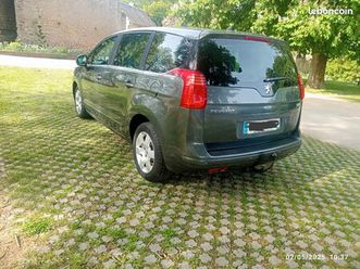 peugeot-5008-1-6-e-hdi-112ch-ct-ok-moine-de-6-mois