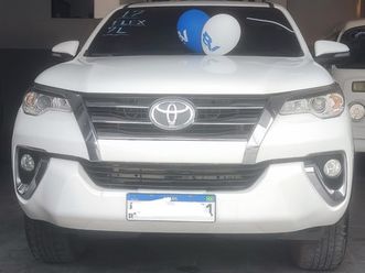 toyota sw4 2.7 sr 7l auto