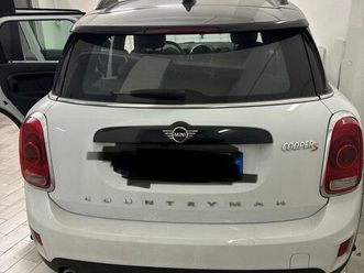 mini-mini-countryman-2018