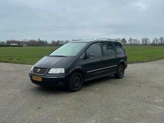 volkswagen-sharan-1-8-turbo-sportline