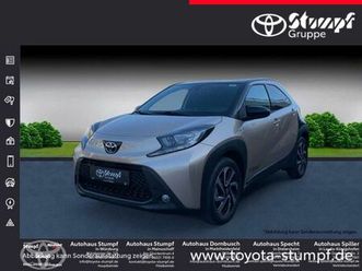 aygo x 1.0 teamplayer kamera+carplay+uvm.