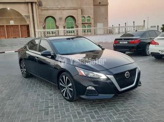 2019 nissan altima sr
