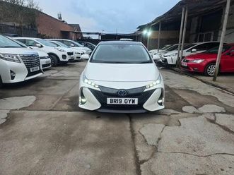 toyota prius 1.8 vvt-h 8.8kwh business edition plus hatchback 5 dr petrol plug in hybrid