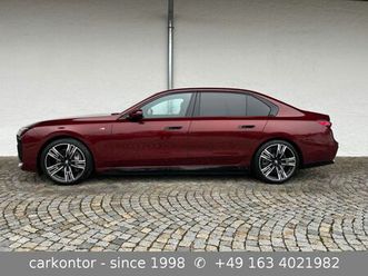 BMW I7 XDRIVE 60 bmw-i7-xdr-60-m-sport-21-zoll-theatre-aut-doors