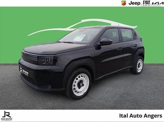 fiat grande panda electrique 113ch red