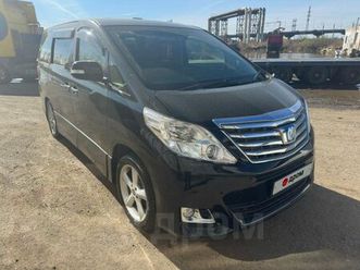 toyota-alphard-2013