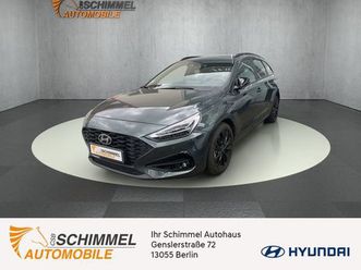 HYUNDAI I30 SW hyundai-i30-kombi-advantage-mj25-dct-shz-kamera-navi-led