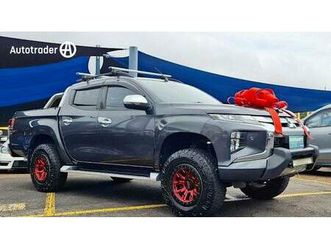 MITSUBISHI L200 2018-mitsubishi-triton-gls-4x4-premium-for-sale-36-990