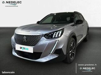 peugeot-2008-e-2008-136ch-gt