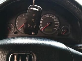 sedan-lx-1-7-16v-115cv-mec-4p