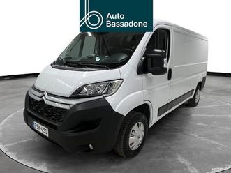 bluehdi-120-35-l2h1-vetokoukku-vanerointi-2xrenkaat-webasto